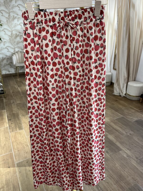Pantalón fluido fresas