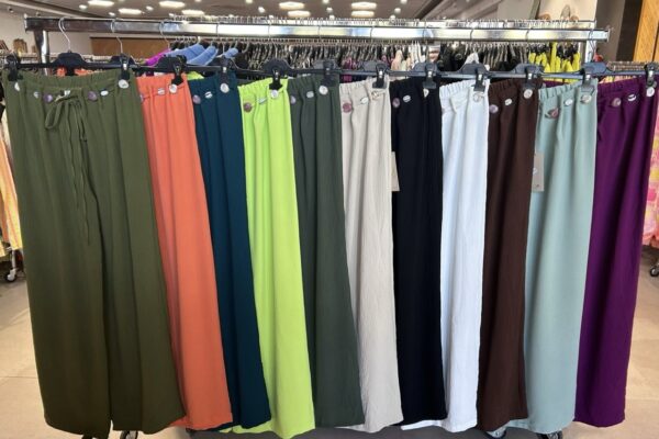 Pantalón cinturón piedras