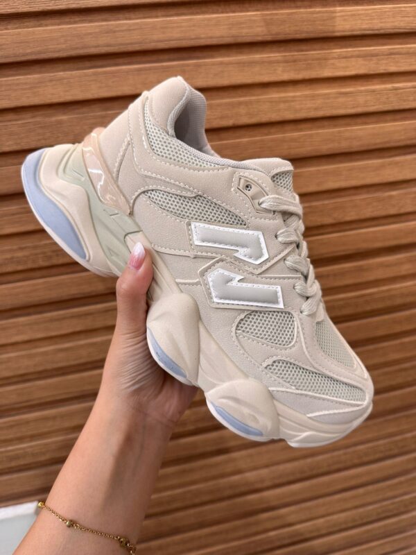 Deportiva NB beig 9060