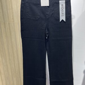 Pantalón negro vaquero