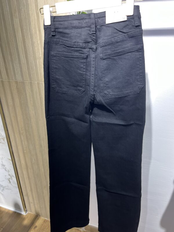 Pantalón negro vaquero - Imagen 2