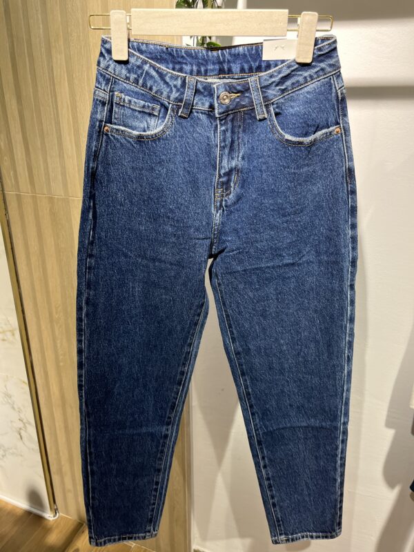 Pantalón levis Mom fit