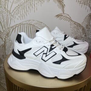 Deportiva NB blanco
