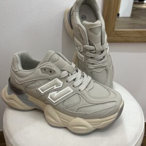 Deportiva NB Taupe 9060